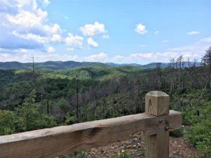 Overlook on Sawtooth Trail in South Mountains State Park.