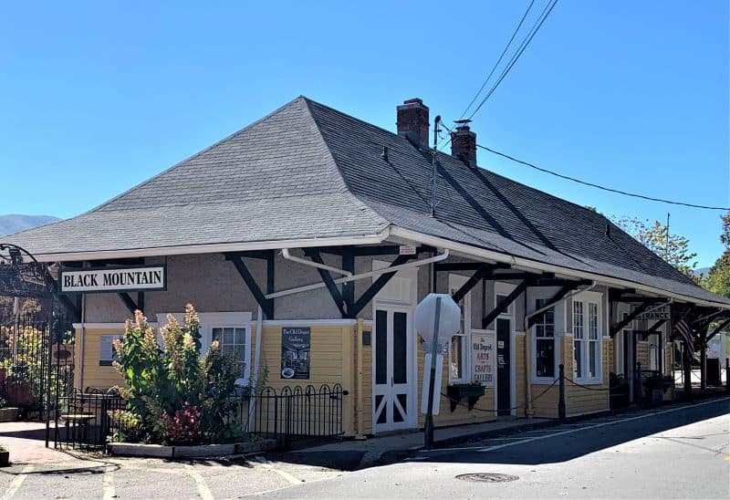 Art Gallery housed in the old yellow and grey train depot.