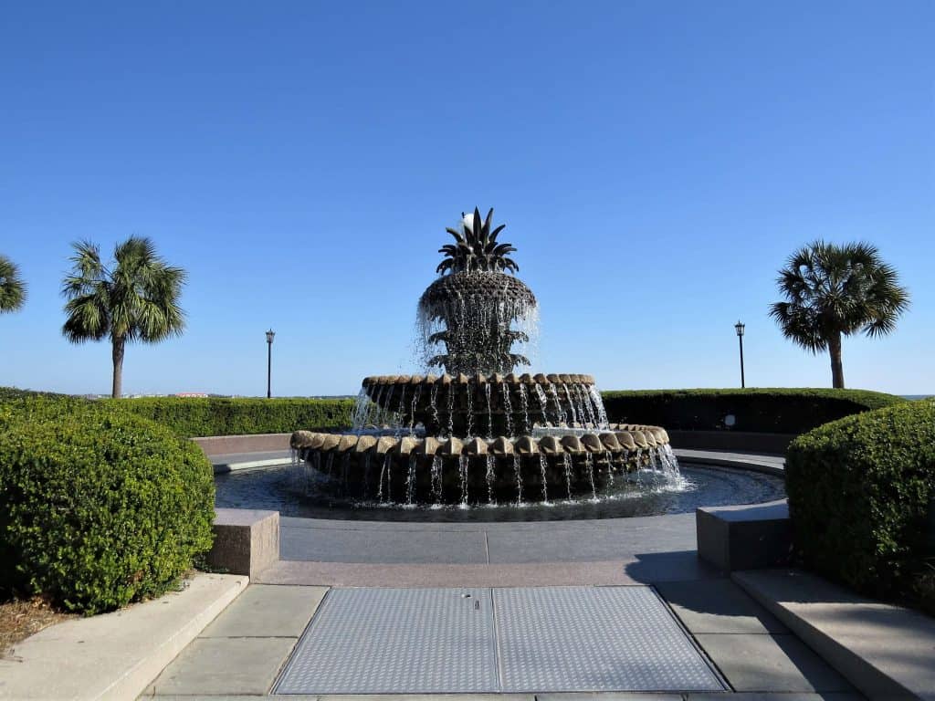 The famous Pineapple Fountain is in the waterfront park. At the top is a sculpture of a pineapple with water cascading down into 2 lower tiers. 